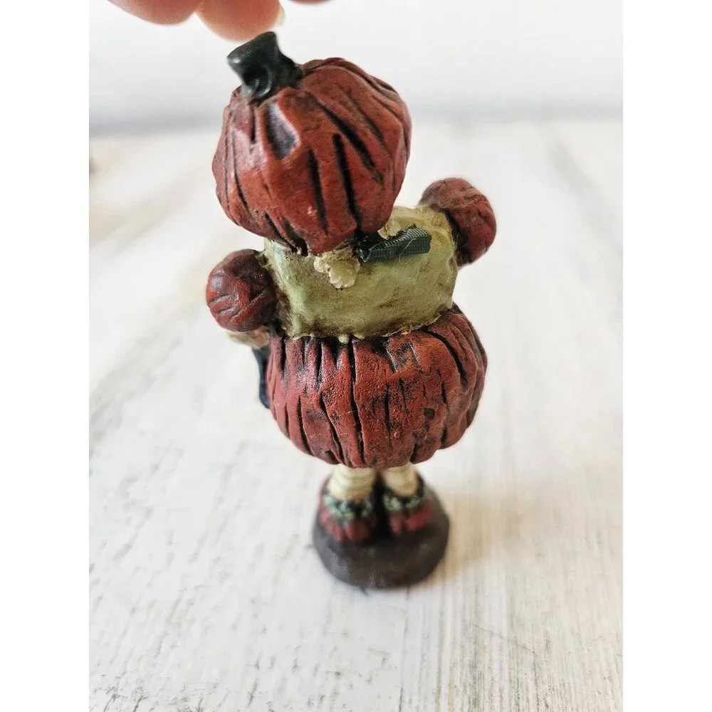 unbranded em pumpkin